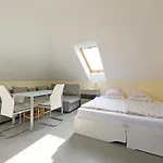 Elisabeta 02 By Interhome Lägenhet Balatonoszod